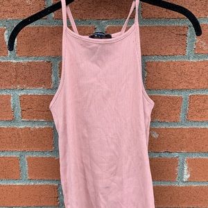 Thin strap razor back pink tank top
